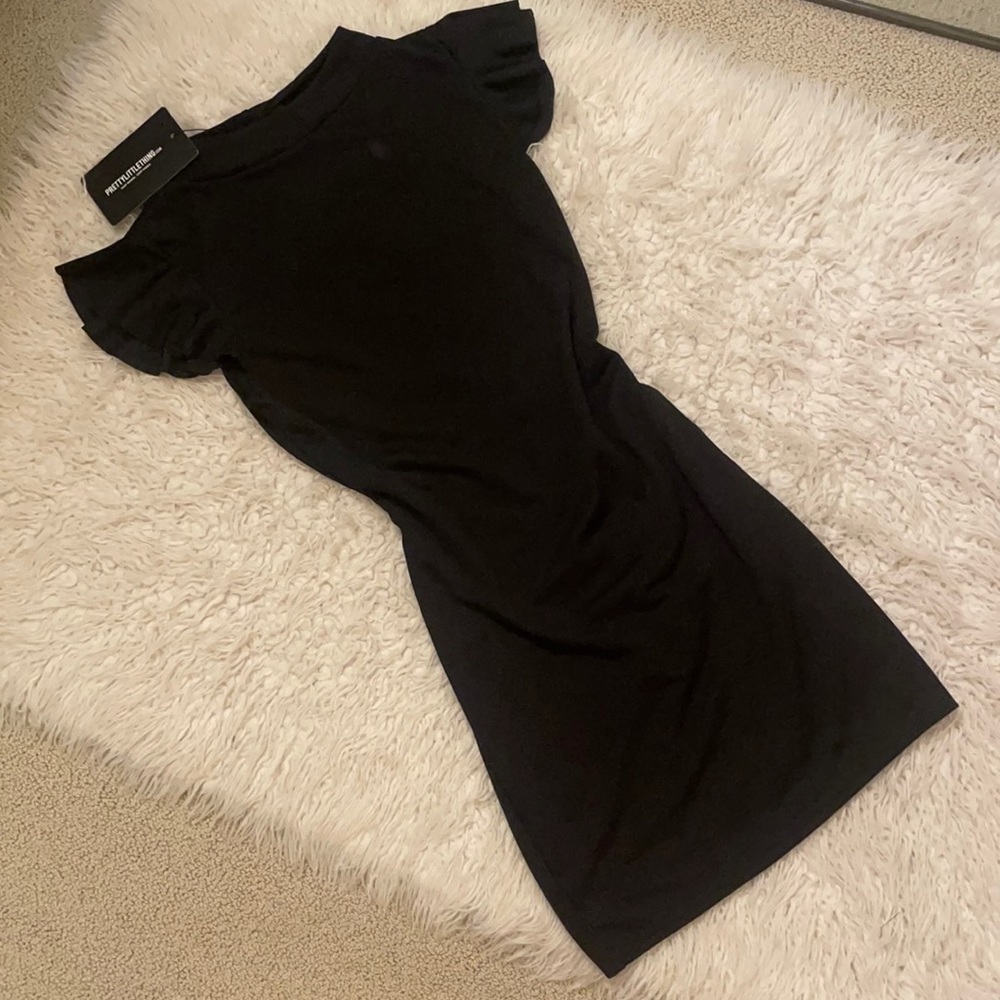 BLACK MINI DRESS RUFFLE SLEEVES